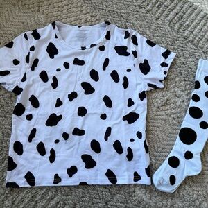 Kids Black and White Dalmatian Print T-Shirt size 7/8 with socks & necklace new